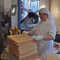 Réseau de distribution des hosties à l'intention des paroisses