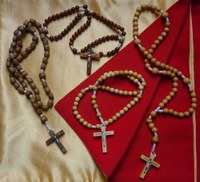 Chapelets, dizainiers, carterie, divers....