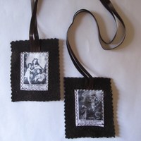 Chapelets, dizainiers et scapulaires