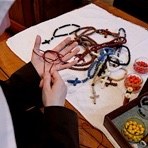 Chapelets et scapulaires