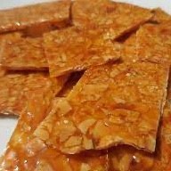 Nougatine aux amandes