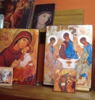 Icônes collées sur bois