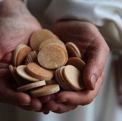 Réseau de distribution des hosties à l'intention des paroisses